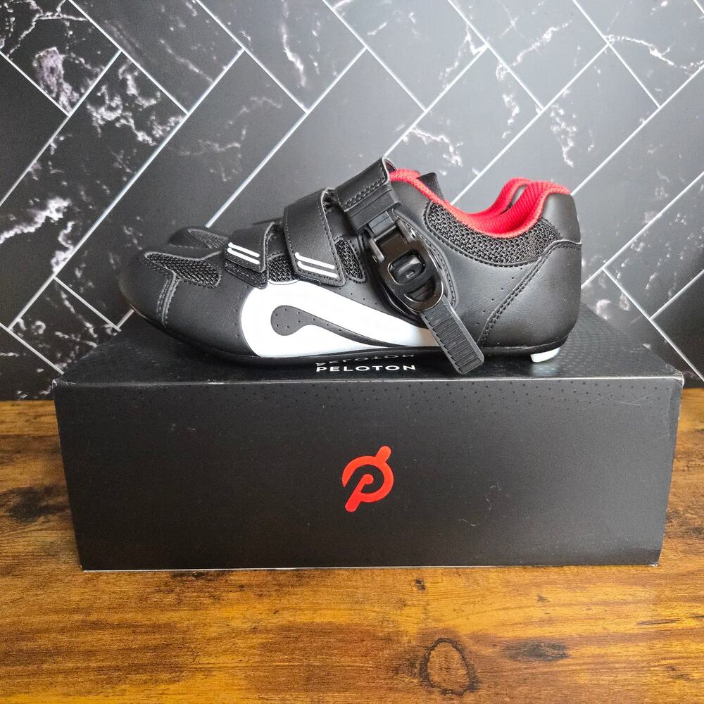 Peloton Cycling Shoes Size 38 Women's 7 Black Red White w/ Cleats & Box